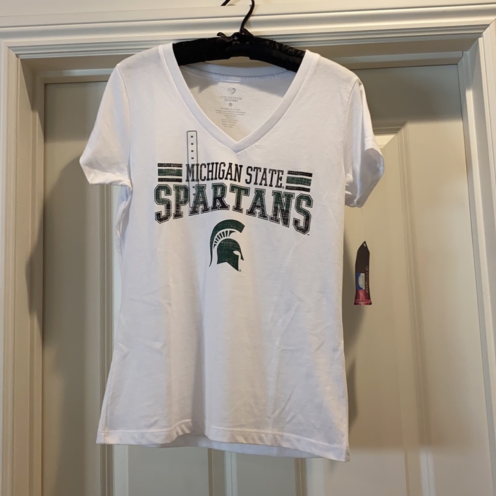 SOLD 🌸 NWT Women’s MSU T-shirt